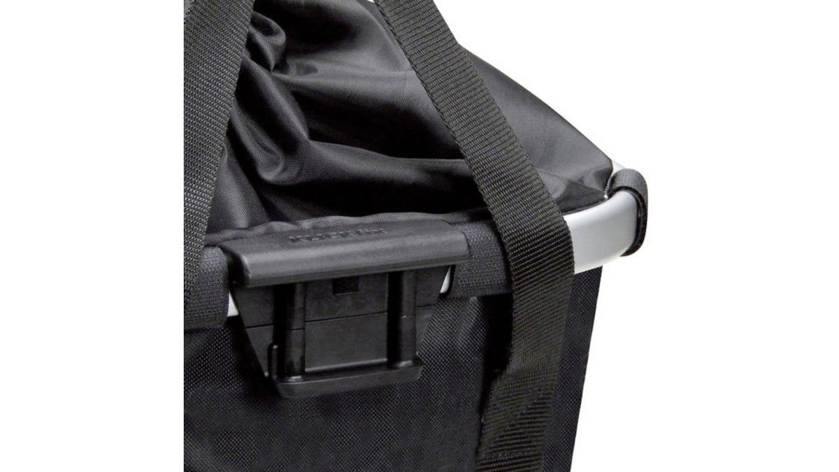 {B1C67685-DC26-4543-B552-B25F4776A104}