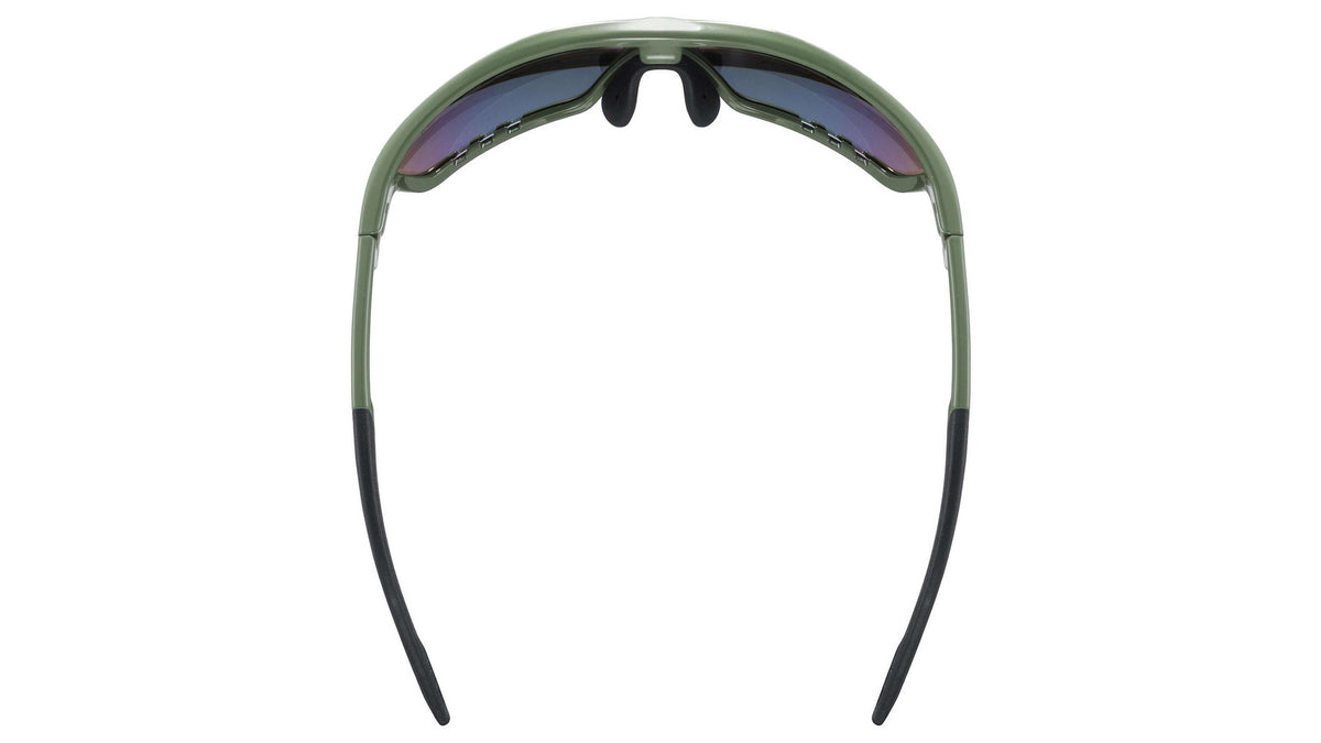 {CDC0ECA6-900D-44FB-B878-A3BA4672E218}