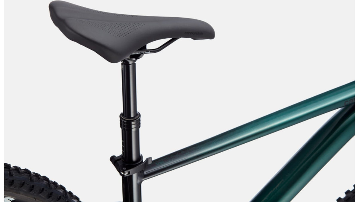 {D4DE280B-4039-46F7-83EE-AD72796F6880}