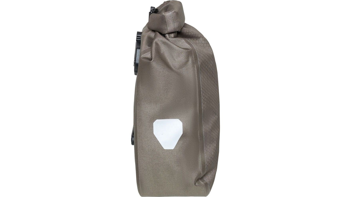 {941F6F5E-37D8-47A2-A5AD-FAD17AFD8534}
